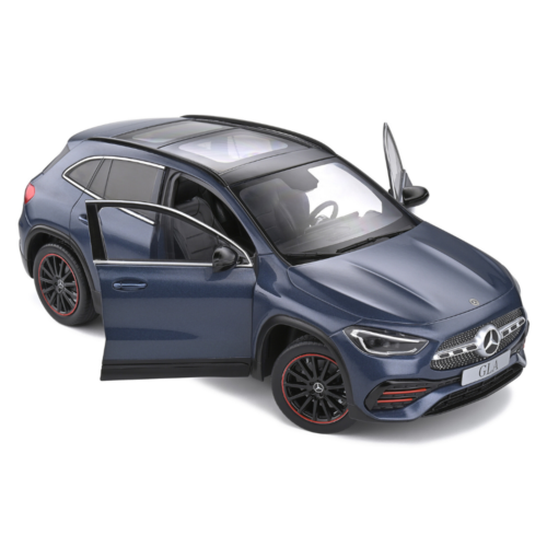 Solido - Mercedes Benz GLA (H247) AMG Line - Denim Blue Metallic 2019 1:18 - Image 8