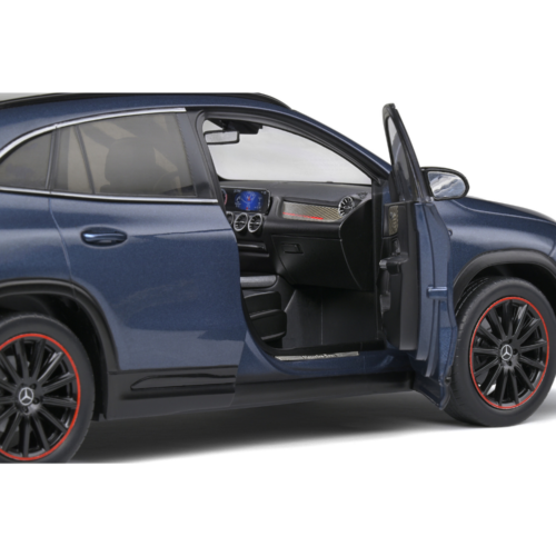 Solido - Mercedes Benz GLA (H247) AMG Line - Denim Blue Metallic 2019 1:18 - Image 10